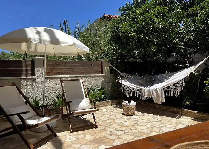 Sunny Garden