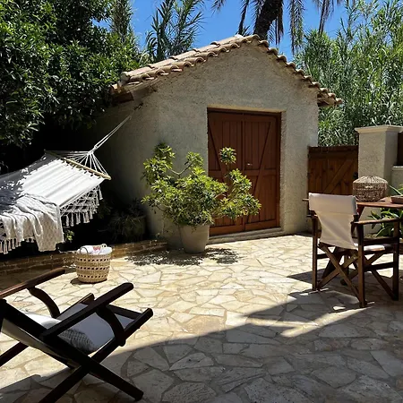 Sunny Garden Daire Zakintos